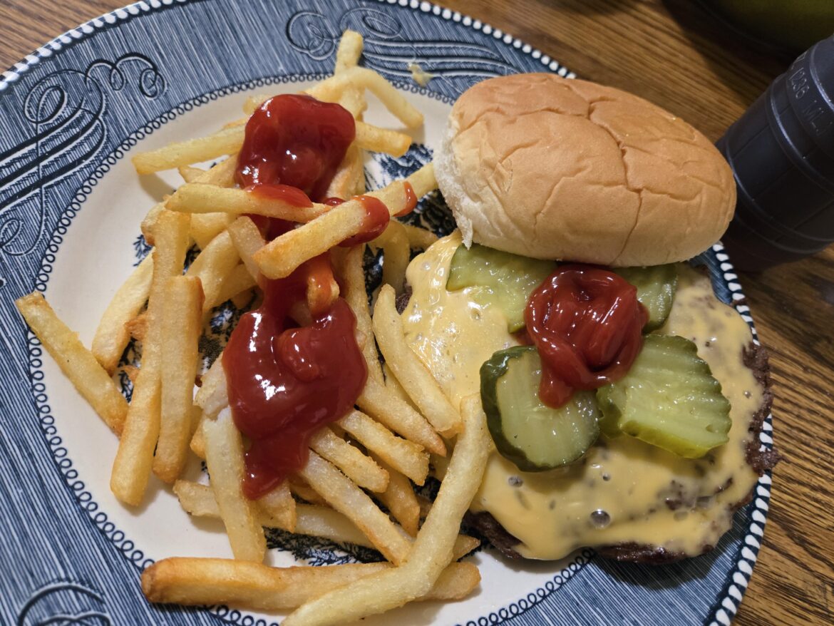 Mom fried me up a nice cheeseburger!!!!