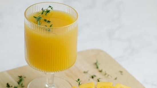 Sanjeev Kapoor shares easy mango lassi and mango martini recipes you’ll want to sip all season: Step-by-step process Hindustan Times News