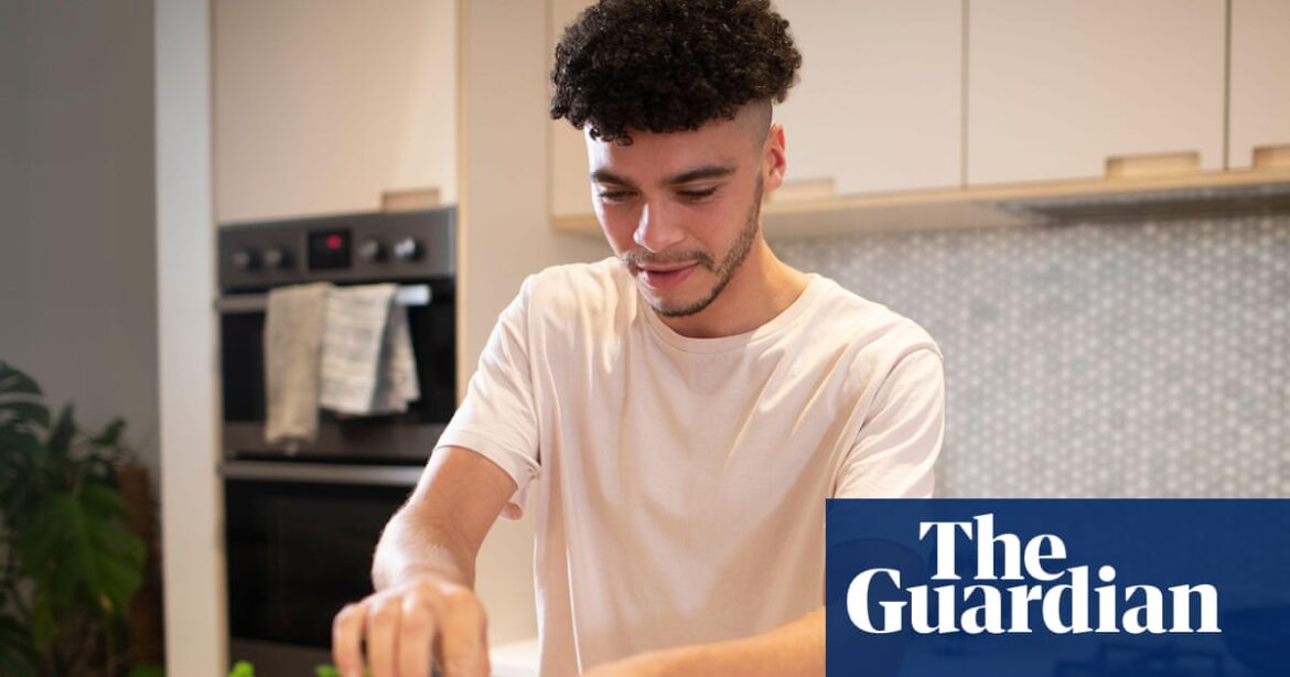 Cook more at home to reduce ultra-processed food intake, say cardiologist groups | Ultra-processed foods