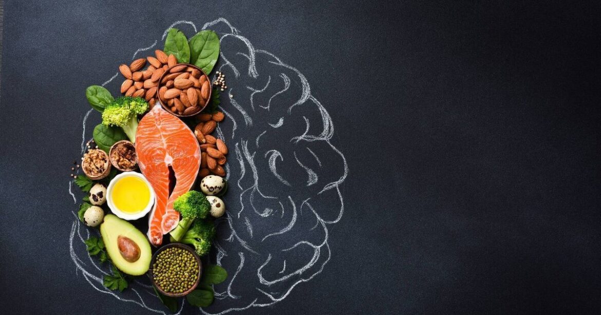 Food for thought: Diets that improve cognitive health and lower dementia risk Food for thought: Diets that improve cognitive health and lower dementia risk