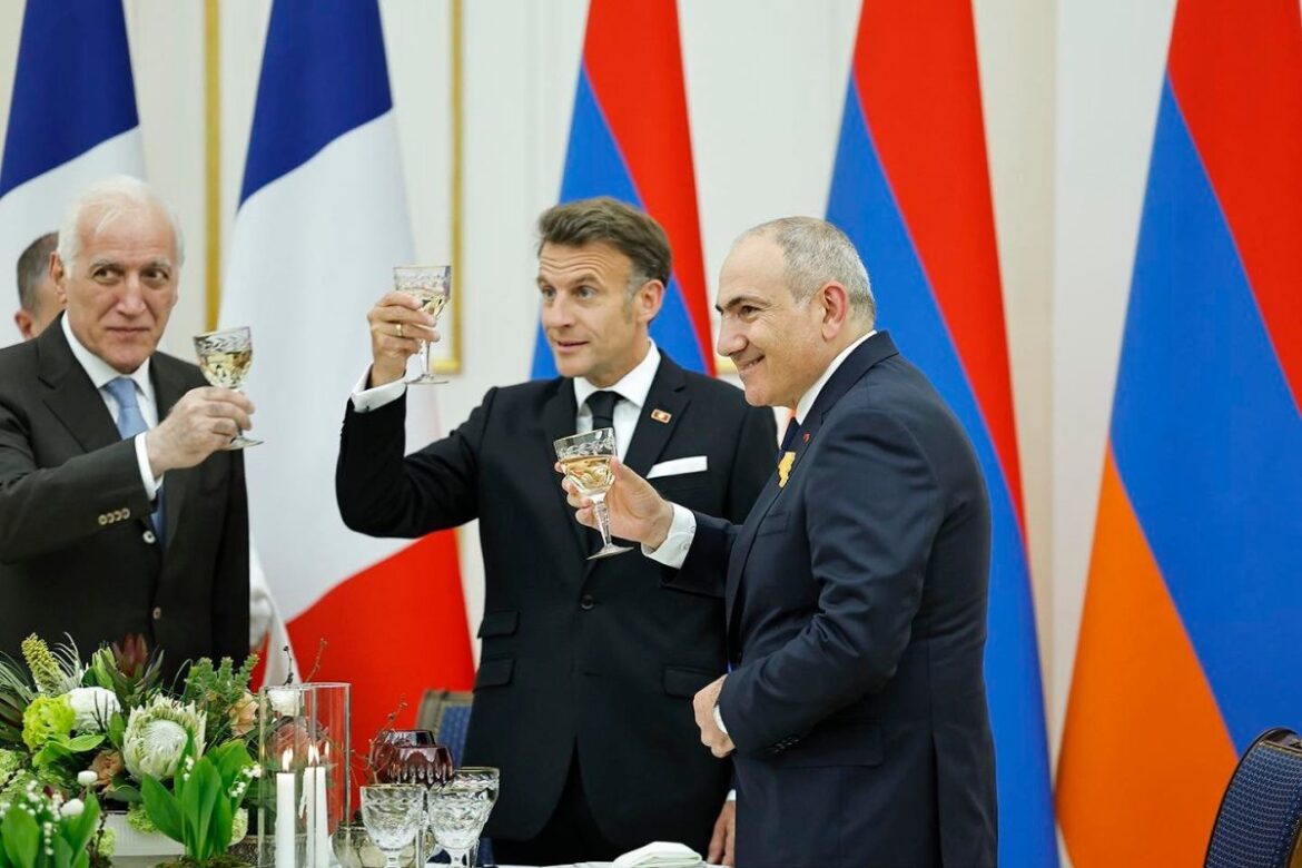 Armenian PM, President host state dinner in honor of France’s Macron – Public Radio of Armenia