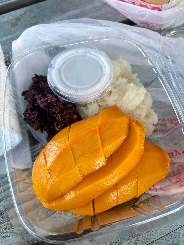 Lunch at Wat Thai