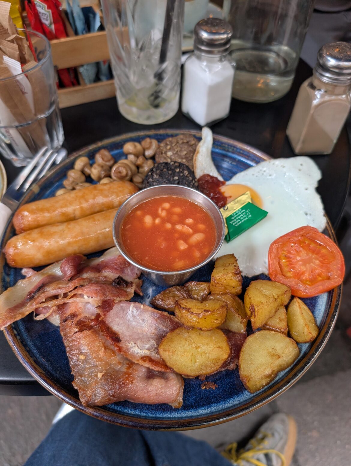 Full Irish Fry. J-Ks cafe Dublin. €15.50
