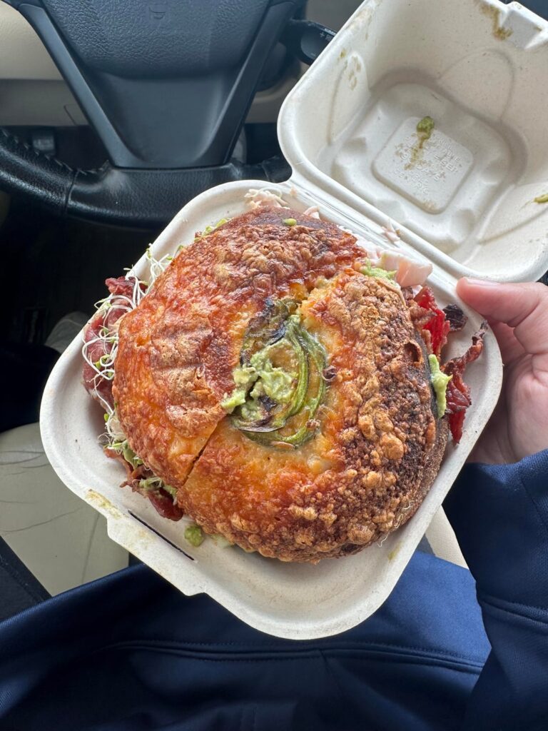 Calories in this bagel sandwich?