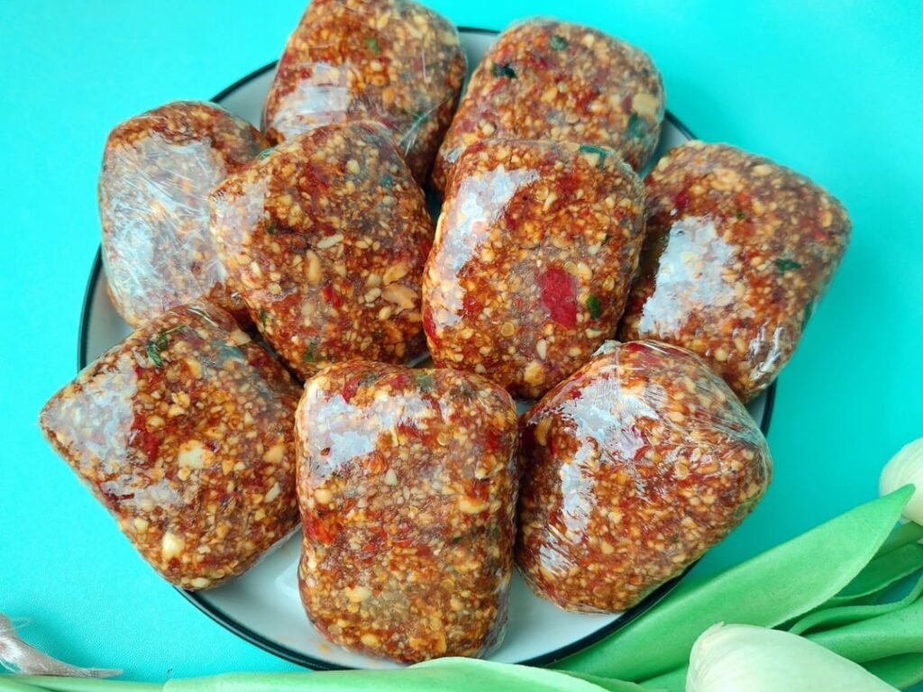 Dry Pecel Seasoning Salad