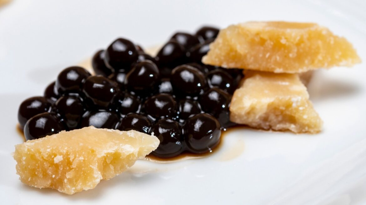 Costco Shoppers In The Northwest Are Raving About These Jarred Balsamic Pearls
