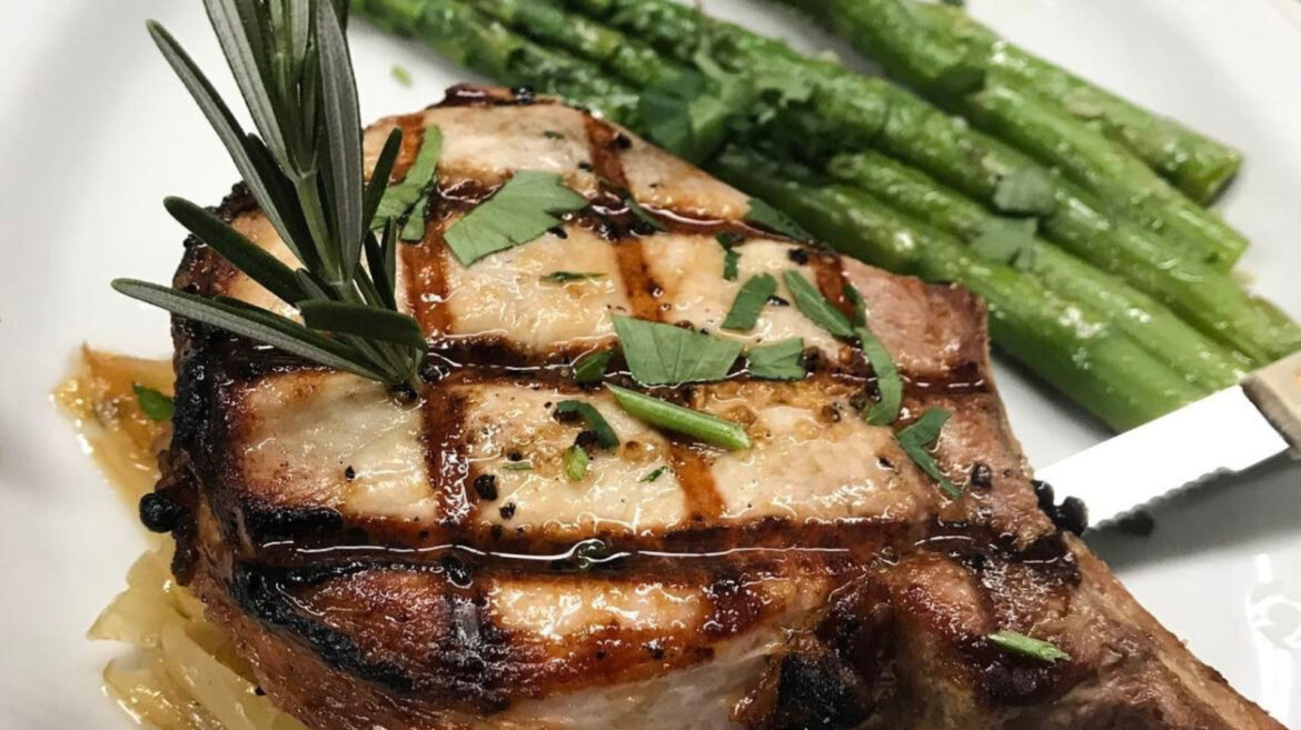 How Colombo's Italian Steakhouse And Jazz Club Became A Hollywood Staple