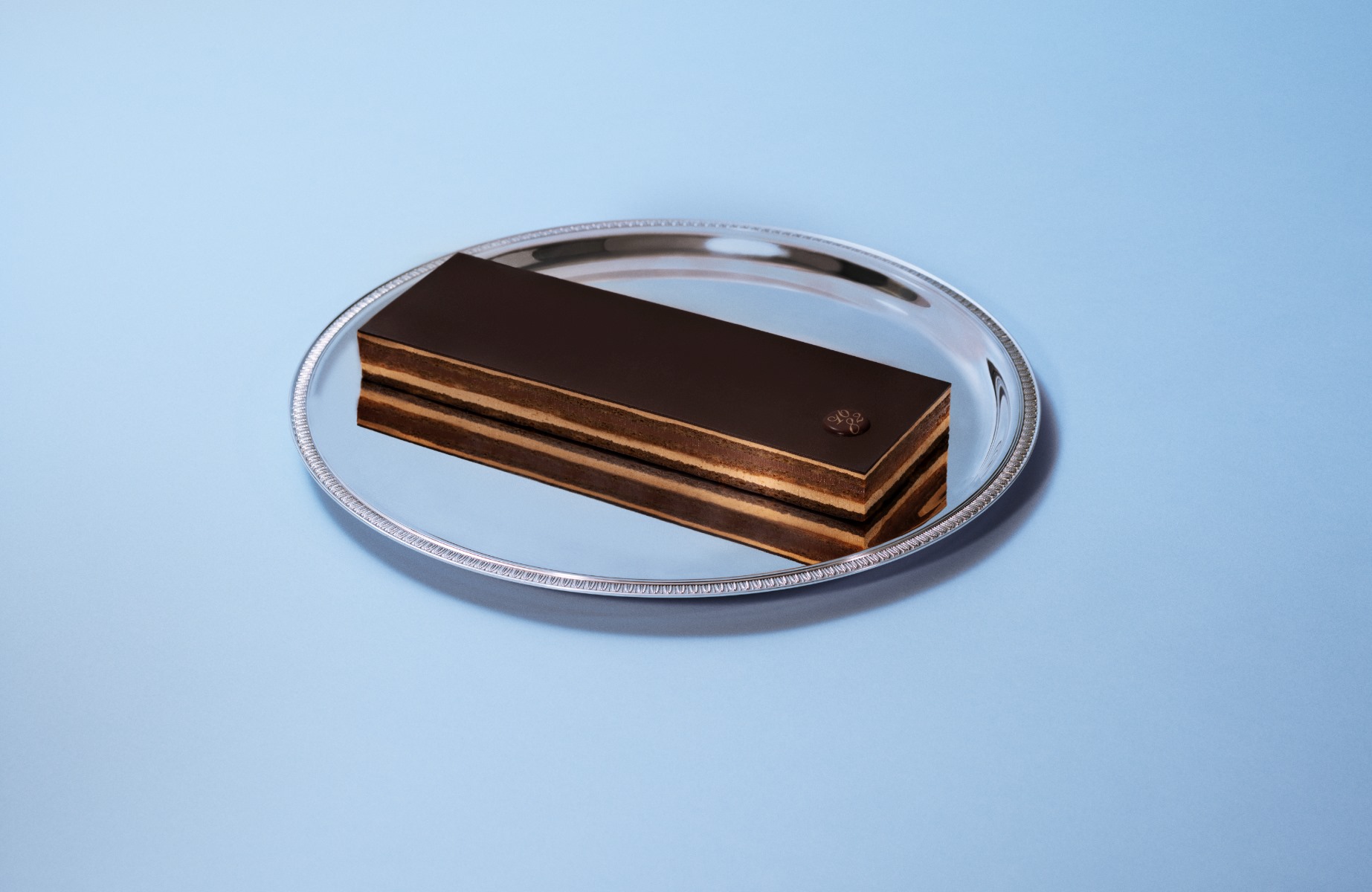 The 17th-century maison Dalloyau is known for its French patisseries like elegant opéra slice. ©Dalloyau