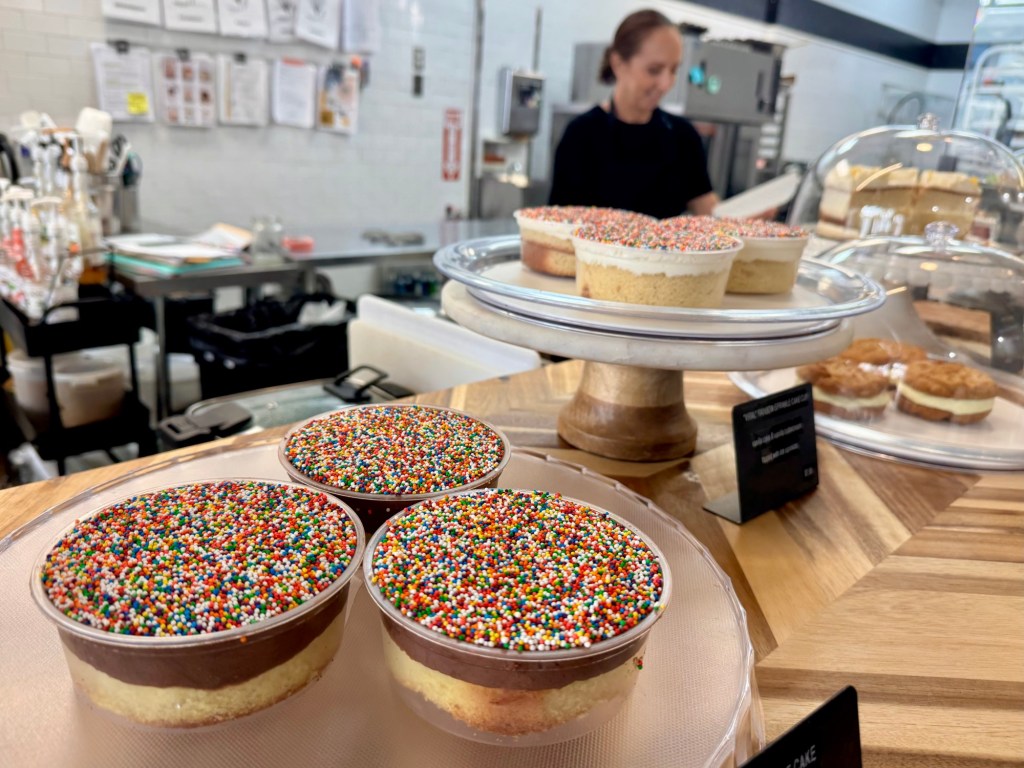 Dot Cakes, TikTok’s latest dessert obsession, arrive in Orange County – Orange County Register Dot Cakes, TikTok’s latest dessert obsession, arrive in Orange County – Orange County Register