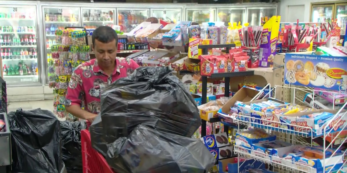 Food sales limited after rats found at Memphis convenience store Food sales limited after rats found at Memphis convenience store