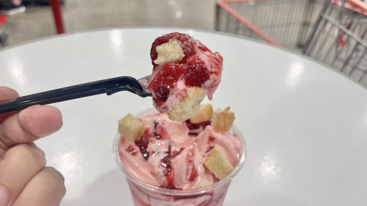 Costco's Food Court Strawberry Shortcake Sundae Is More Strawberry Than Shortcake, But It Works
