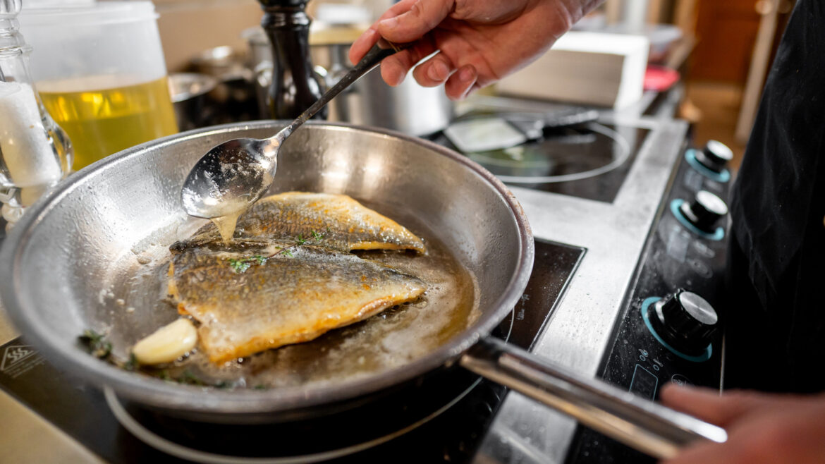 How Much You Really Need To Spend To Get A Good Frying Pan How Much You Really Need To Spend To Get A Good Frying Pan