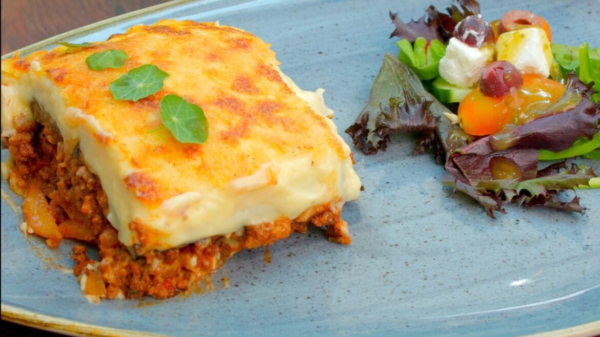 The Best Traditional Greek Moussaka Recipe | That Everyone Needs To Learn The Best Traditional Greek Moussaka Recipe | That Everyone Needs To Learn