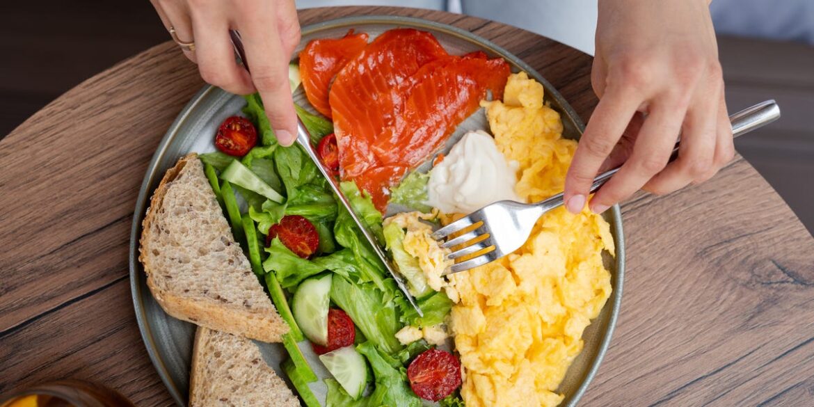 10 High-Protein Breakfast Ideas With 30 Grams of Protein 10 High-Protein Breakfast Ideas With 30 Grams of Protein