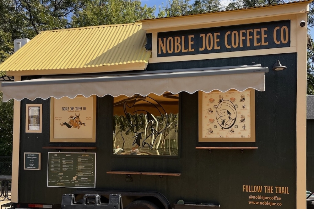 An image of the outside of the coffee cart. 
