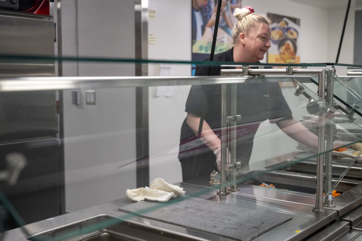 Salem-Keizer schools relaunch summer community lunches to fight food insecurity Salem-Keizer schools relaunch summer community lunches to fight food insecurity