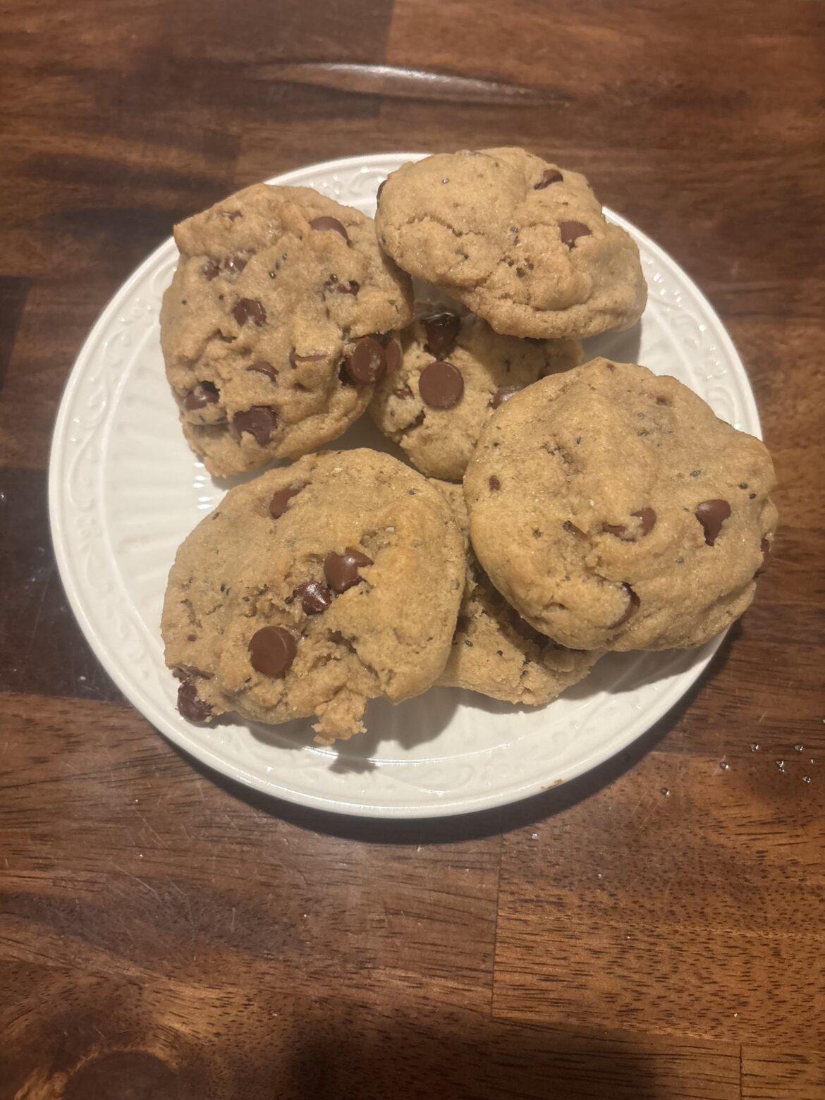 Perfectly chewy chocolate chip cookies!