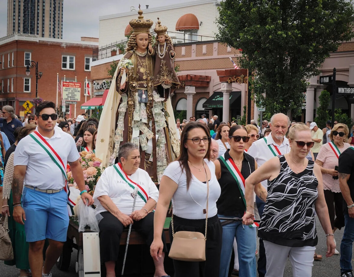Springfield’s Italian Feast is back this weekend, with cannoli-eating contest and greased pole