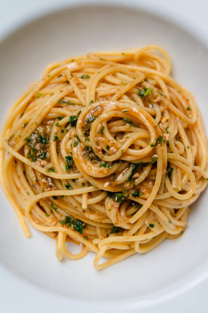 Garlic, sun-dried tomato pesto and anchovy pasta.