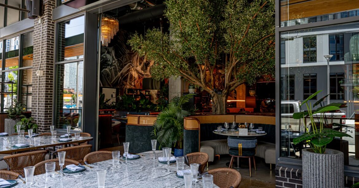 V Modern Italian restaurant planned for Kansas City’s Country Club Plaza
