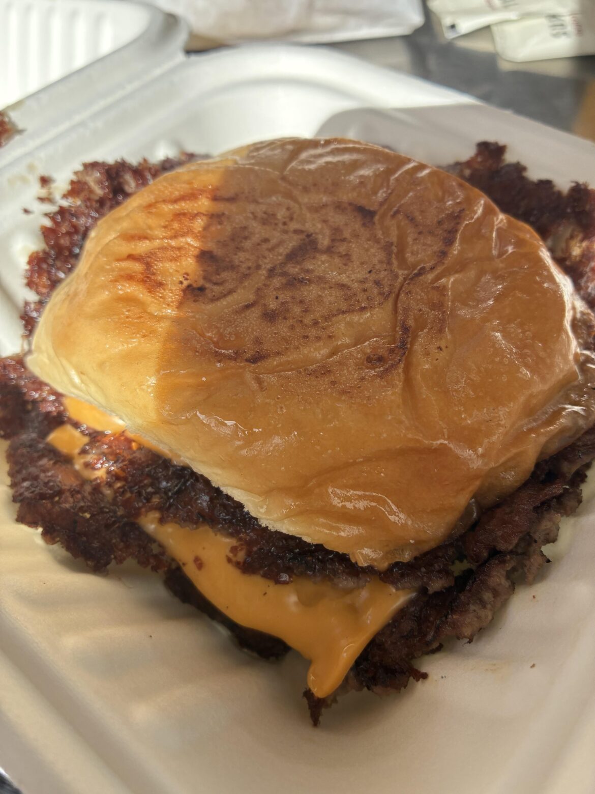 Supernormal Burger, Istanbul