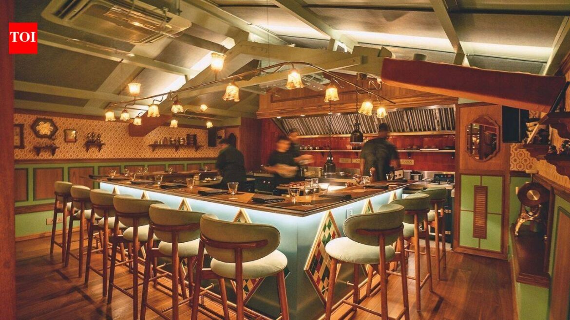 Small restaurants, big challenges: The economics of micro-dining Small restaurants, big challenges: The economics of micro-dining