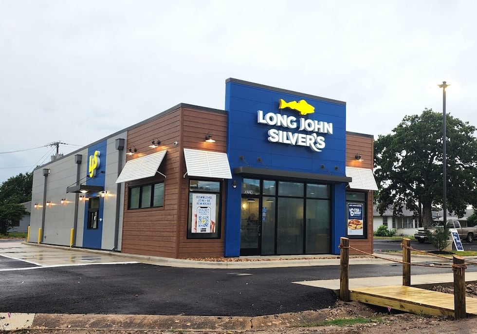 The chain seafood restaurant is located at 3224 South Texas Avenue in Bryan.