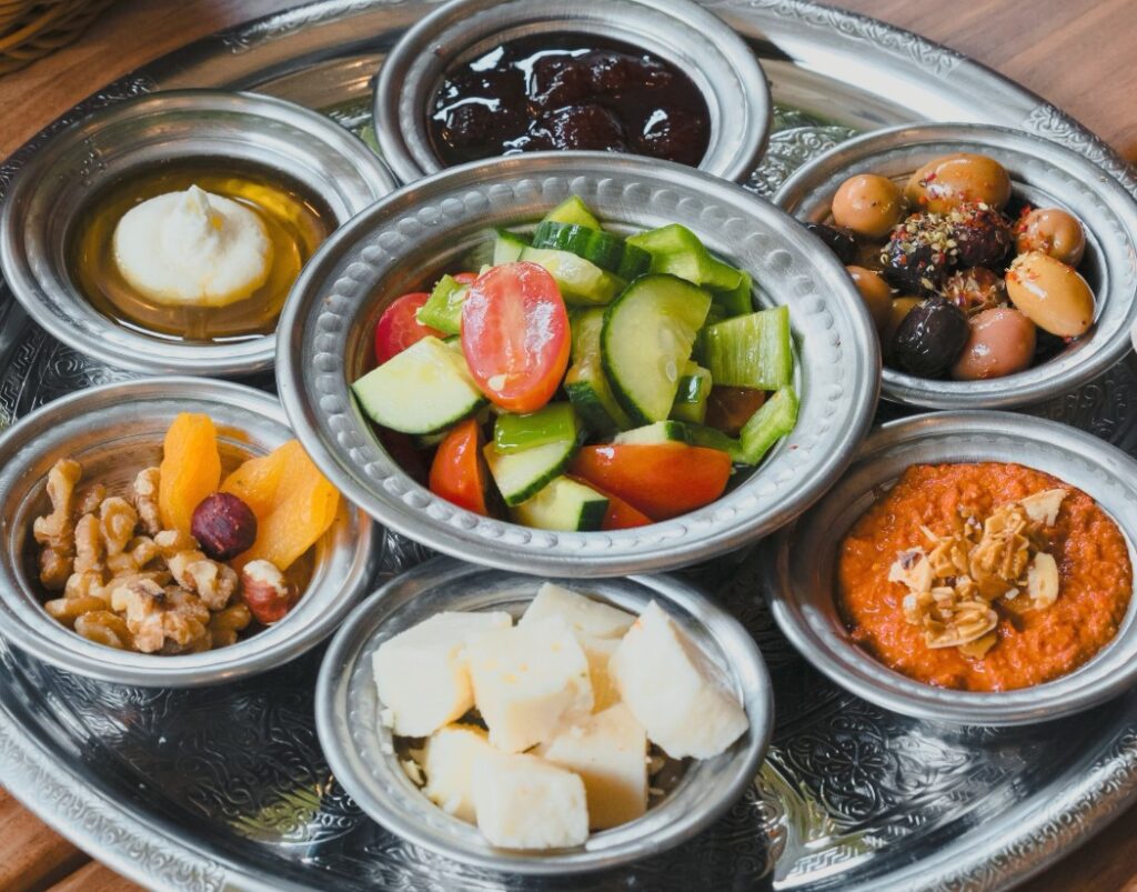 Turkish restaurant Divan opens in Berkeley's Fourth Street district