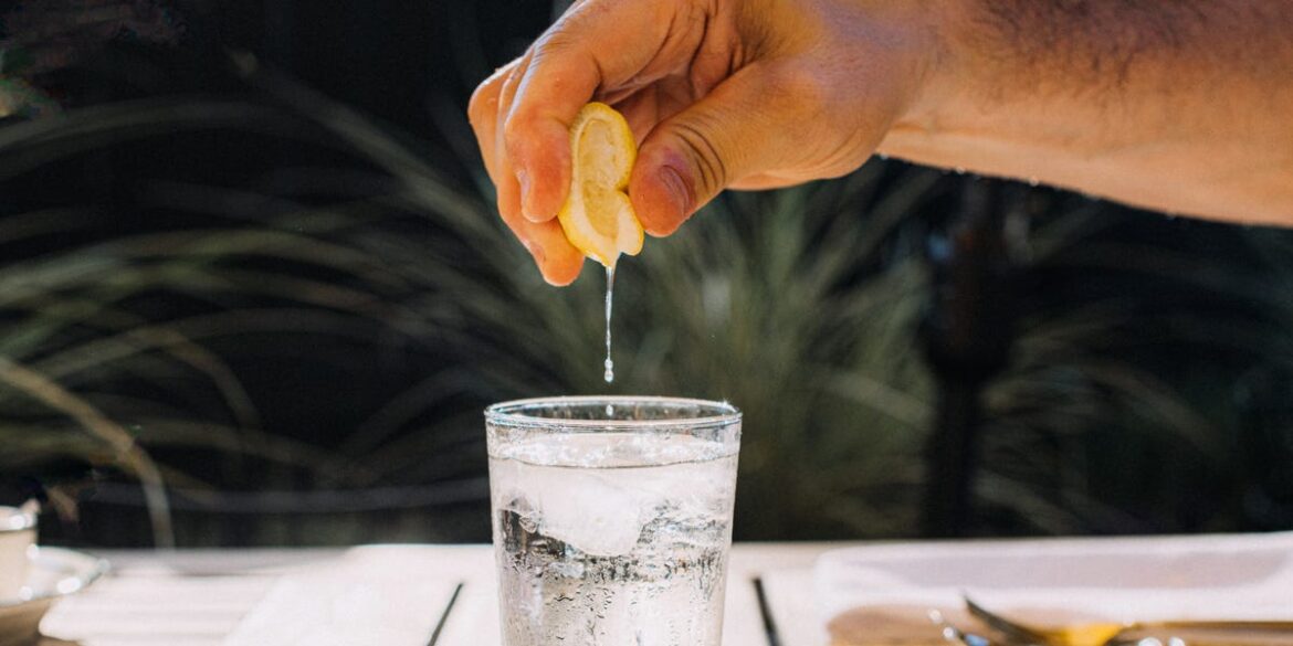 Dietitians Explain Lemon Water Health Benefits