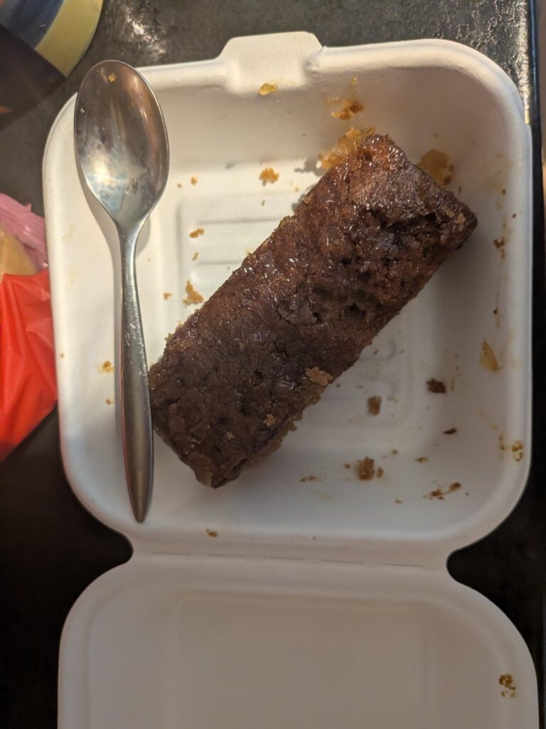 Is this ginger cake 500calories? 11cm by 4cm by 3.5cm