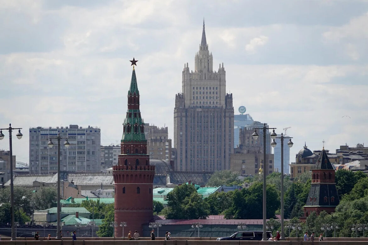 Russian embassy in Italy blames Kiev for Moscow restaurant bombing
