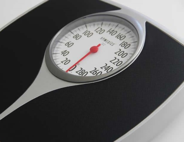 Low-fat vegan diet helps people lose weight without cutting back on food Low-fat vegan diet helps people lose weight without cutting back on food