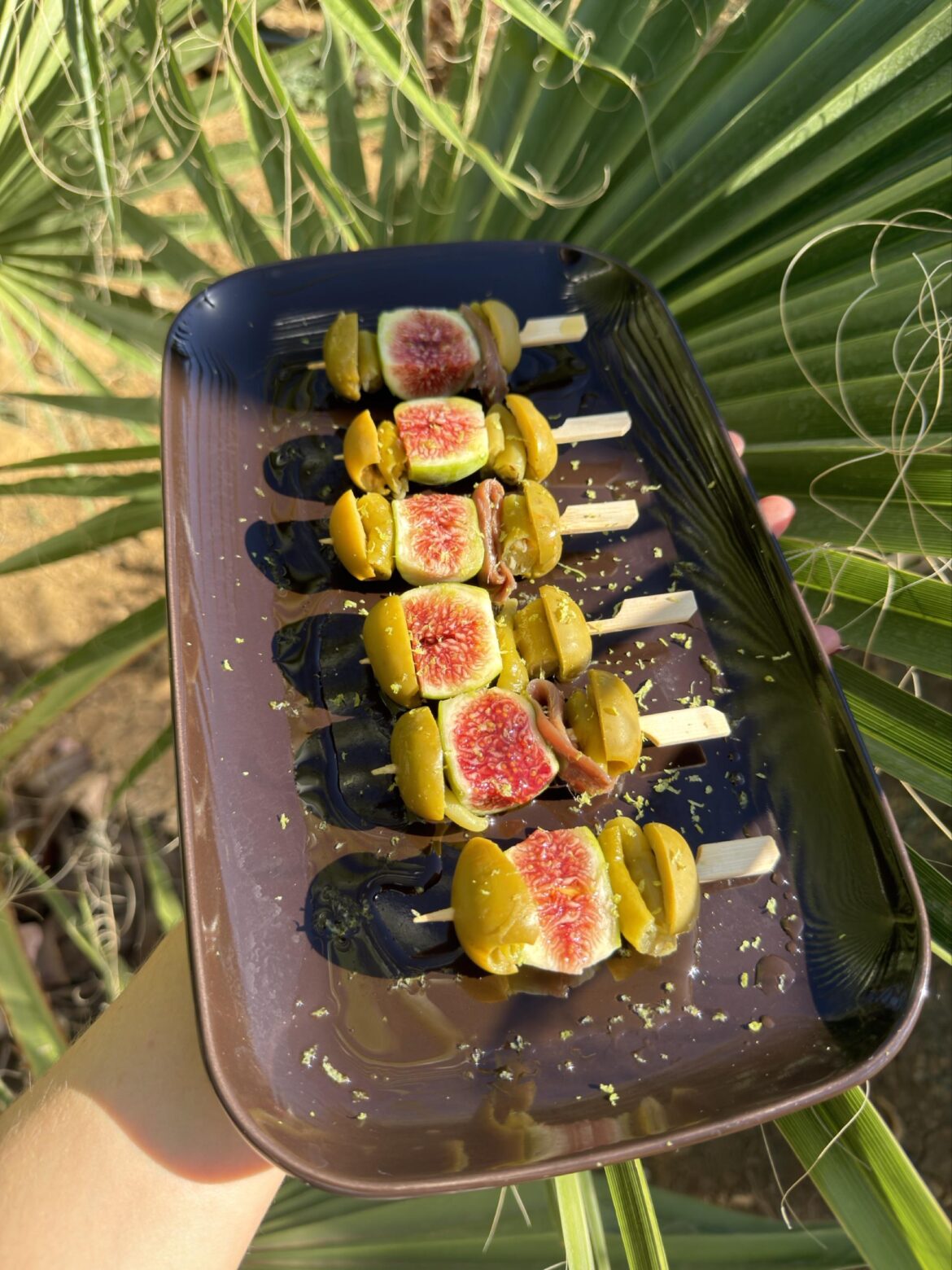 Fig, Anchovy & Olive Bites 🍢