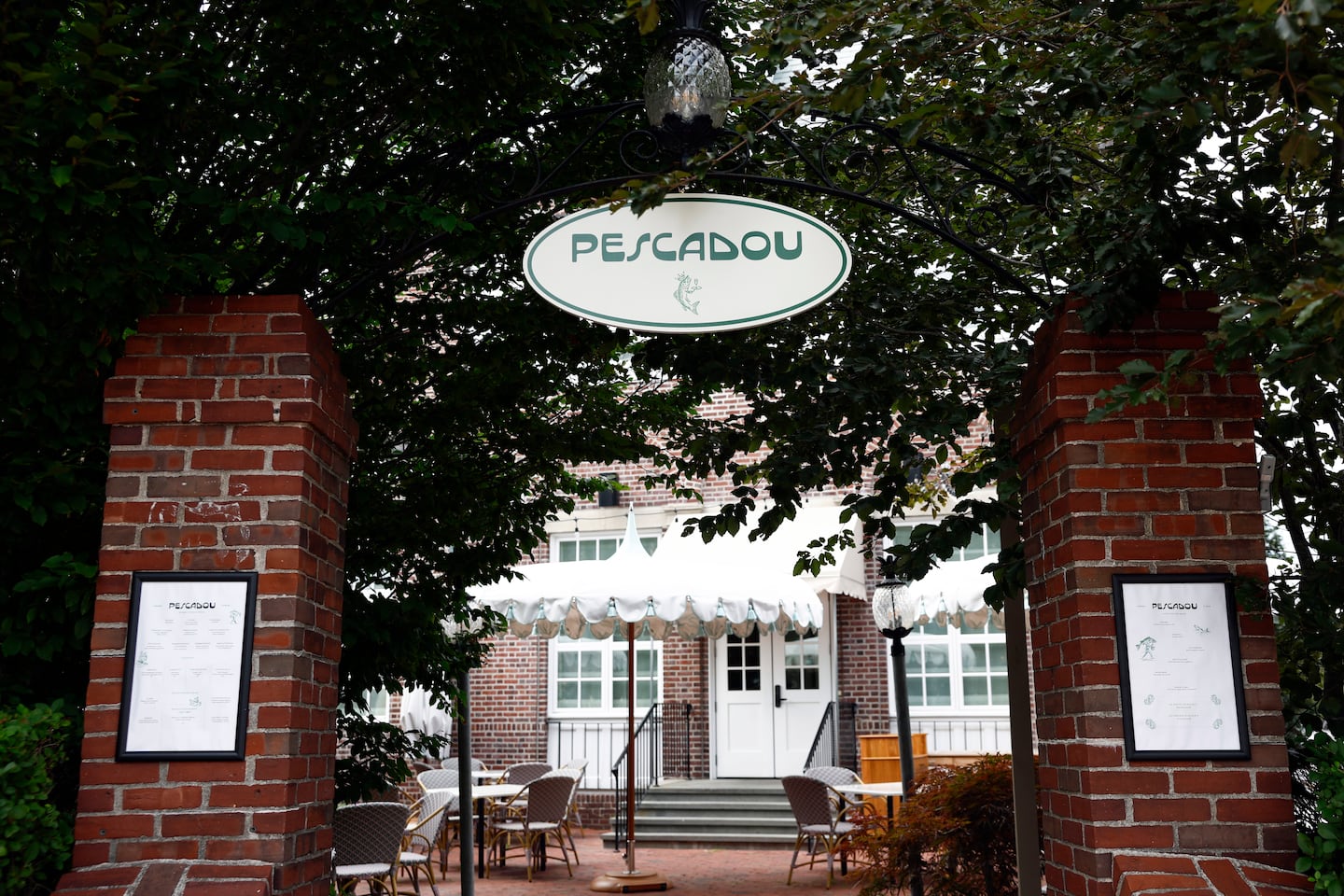 The patio at Pescadou outside of Hotel Viking in Newport, Rhode Island.