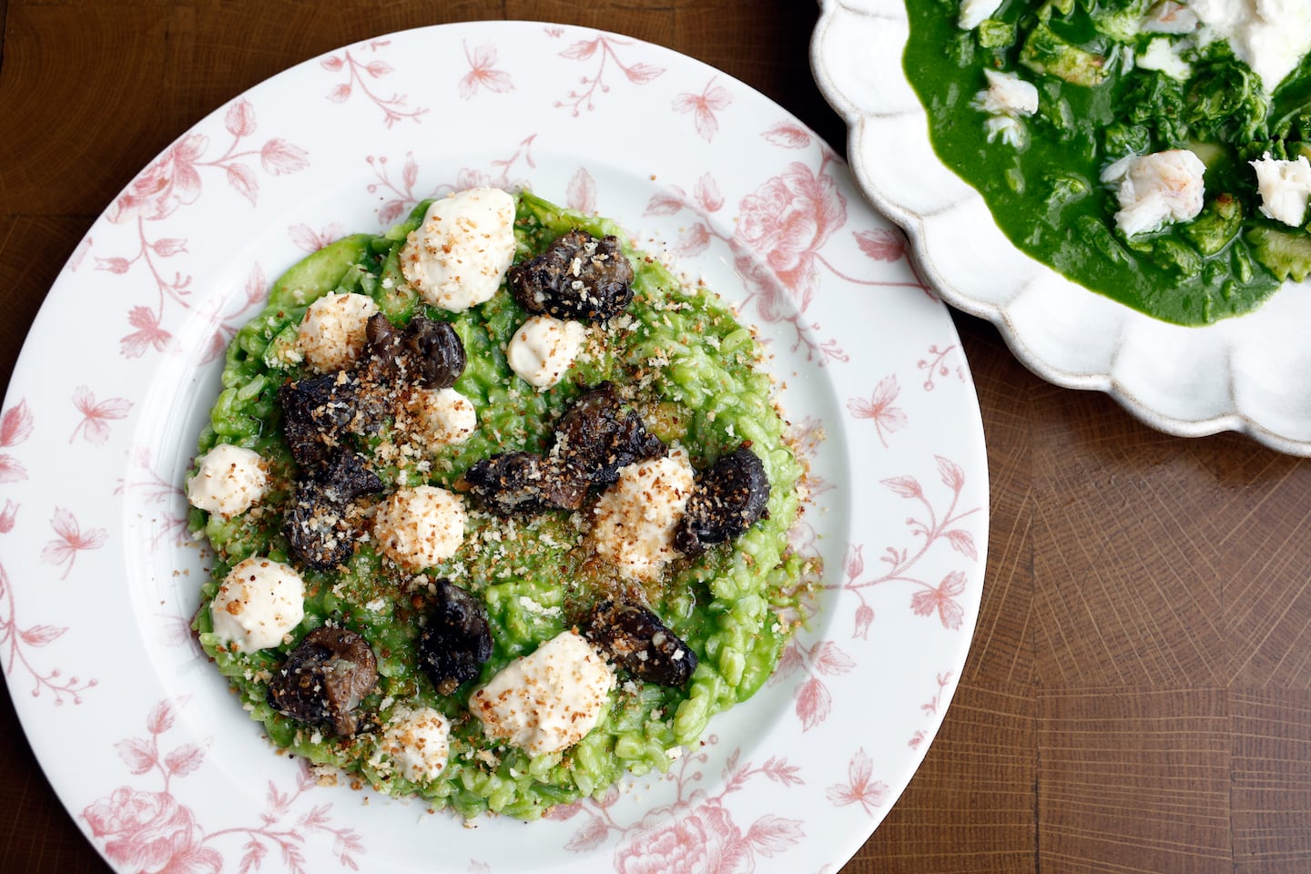 The risotto “á la bourguignonne,” with escargots, green garlic and asparagus, at Pescadou in Newport.