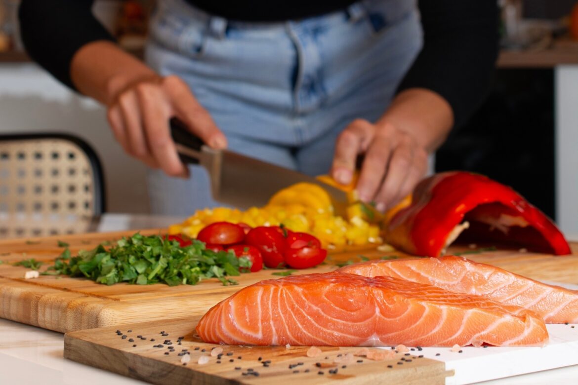 Review: Gut Microbiome-Mediated Neuroprotective Effect of the Mediterranean Diet: A Narrative Review of Cognitive Aging, Alzheimer’s Disease, and Parkinson’s Disease. Image Credit: LipeBorges_Foto / Shutterstock