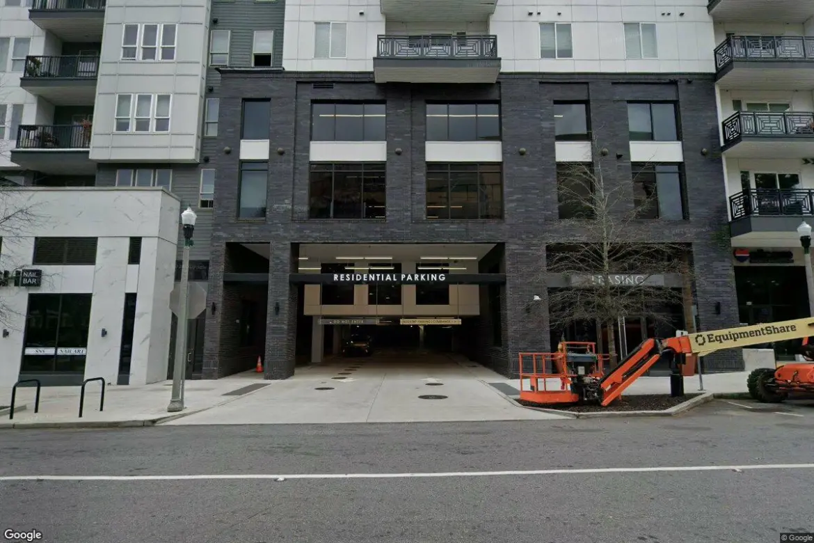 Luga Decatur: Robbie Pacheco’s New Italian Spot Opens October Quantcast