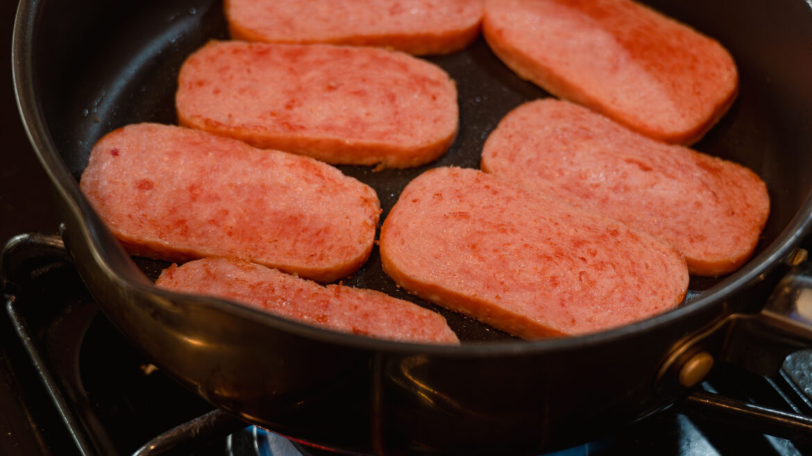 Spam Vs Walmart Great Value Luncheon Meat: Which Is The Better Value? Spam Vs Walmart Great Value Luncheon Meat: Which Is The Better Value?
