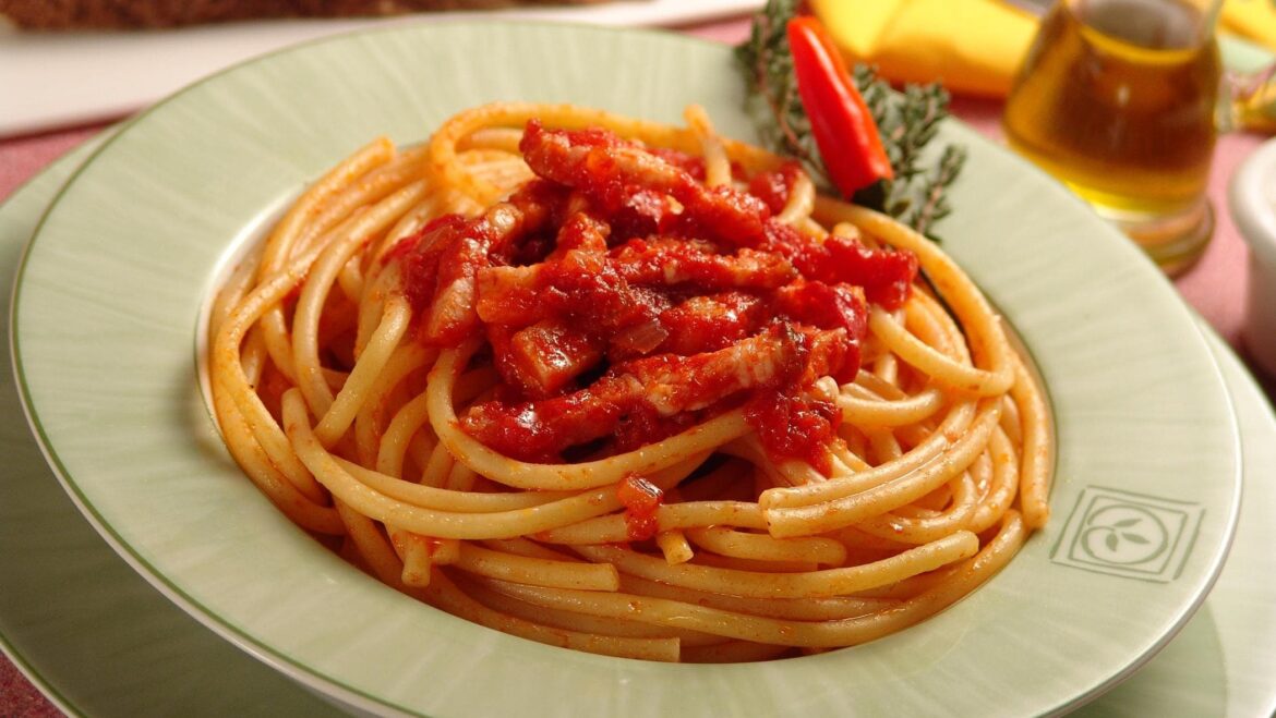 The perfect recipe: pasta all’amatriciana, the classic that never goes out of style The perfect recipe: pasta all’amatriciana, the classic that never goes out of style