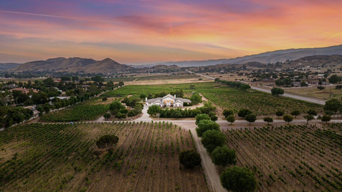 Agua Dulce Winery where ‘Westworld,’ ‘Parks and Recreation’ filmed asks $7M – Daily News Agua Dulce Winery where ‘Westworld,’ ‘Parks and Recreation’ filmed asks $7M – Daily News