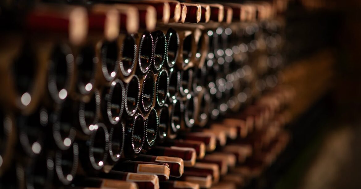 Italian winery loses 30,000 wine bottles worth €5m in heist Italian winery loses 30,000 wine bottles worth €5m in heist